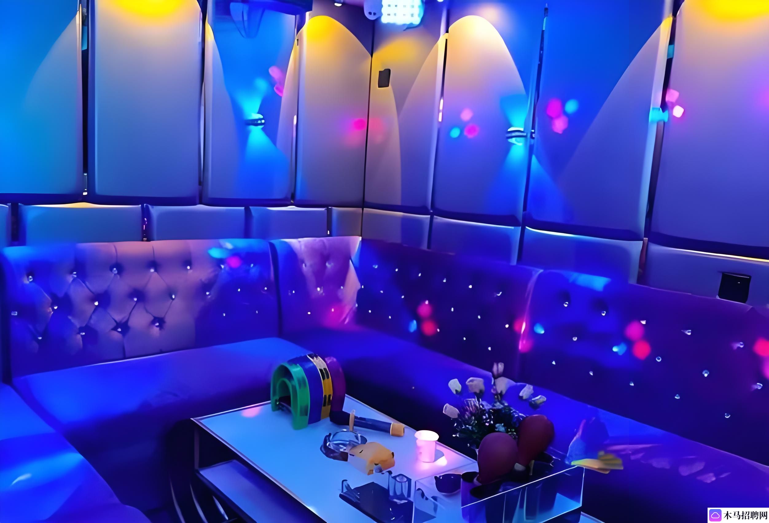 石家庄夜场里的独特魅力：从工作人员视角看夜生活